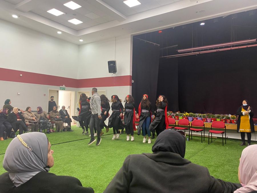 المركز الجماهيري مجد الكروم يستضيف مؤسسة العناية الاهلية بالقدس